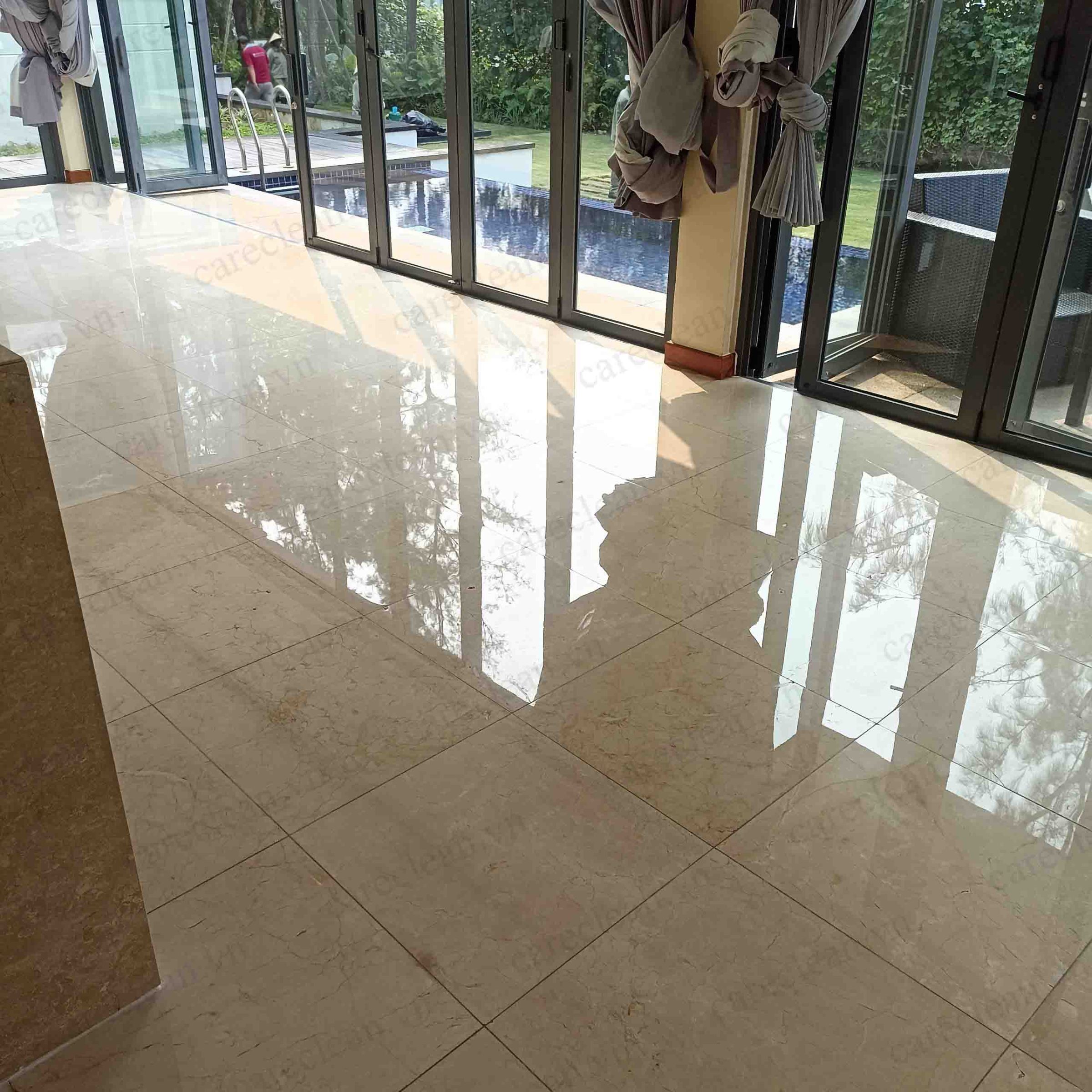 Hóa Chất Đánh Bóng Đá Tự Nhiên Lựa Chọn và Sử Dụng Hiệu Quả